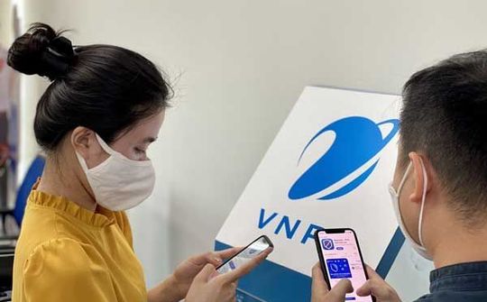 Nhà mạng tặng data cho người dùng cài đặt Bluezone