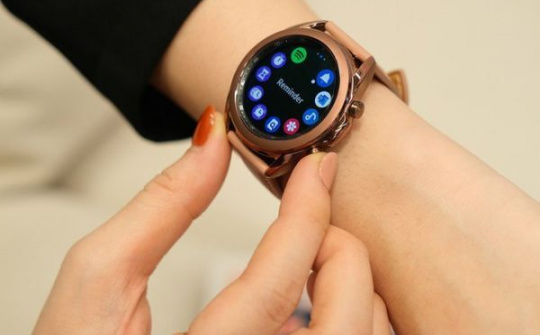 Đồng hồ thông minh Galaxy Watch 3 có gì ấn tượng?