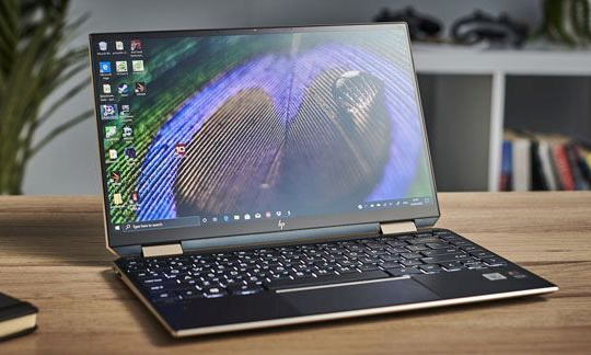 Lenovo và HP chiếm gần 50% thị trường laptop quý 2 năm 2020