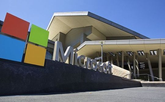 Microsoft tiếp tục mở rộng cam kết đối với chống biến đổi khí hậu