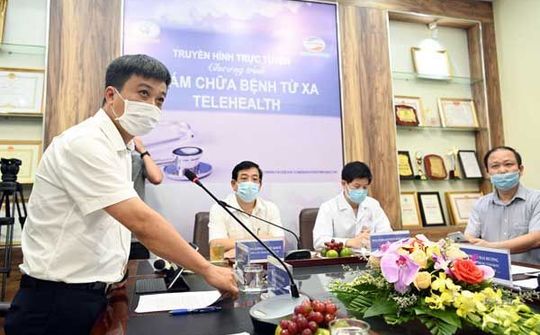 Điều hành ca mổ tim trực tuyến đầu tiên tại Việt Nam qua Viettel Telehealth