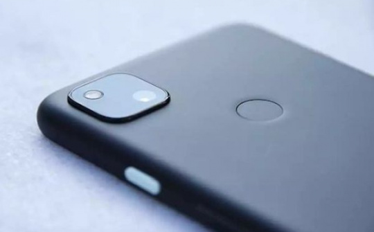 Google đang chuẩn bị cho việc gia nhập thị trường smartphone gập lại