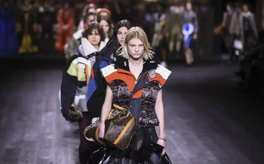 TikTok "bắt tay" giới thời trang, ra mắt chiến dịch #TikTokFashionMonth