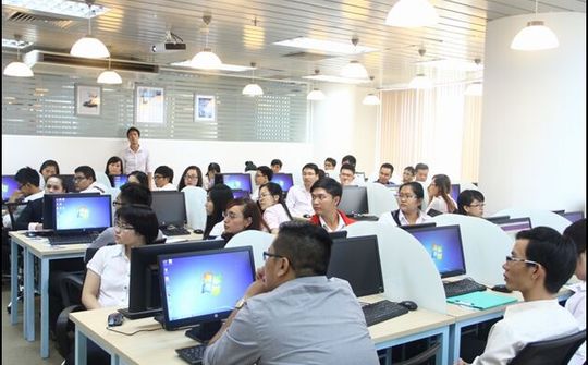 VietnamWorks hỗ trợ doanh nghiệp tìm nhân sự phù hợp cho chuyển đổi số