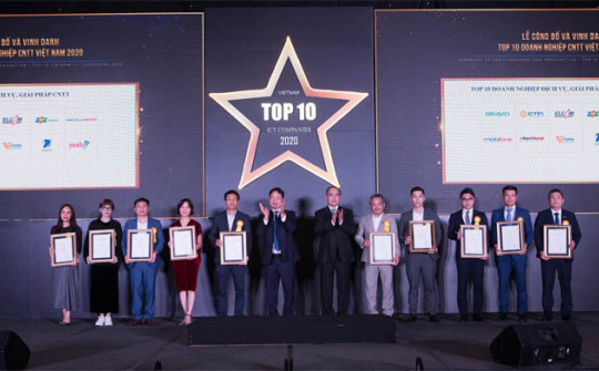 TPcoms - Top 10 Vinh danh Top 10 doanh nghiệp Công nghệ thông tin Việt Nam 2021