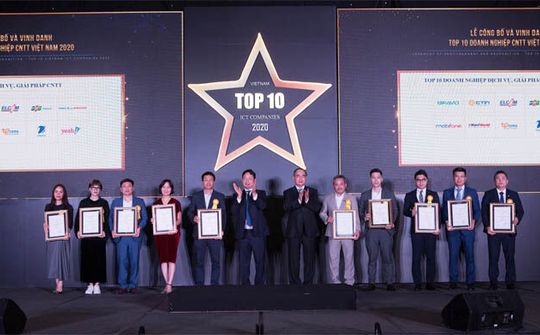 TPcoms - Top 10 Vinh danh Top 10 doanh nghiệp Công nghệ thông tin Việt Nam 2021