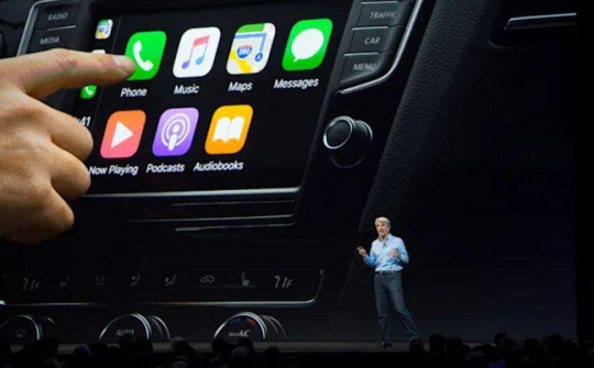 Apple CarPlay sẽ can thiệp sâu hơn vào hệ thống xe hơi