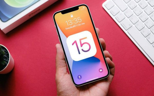 Người dùng iOS 15 không thể hạ cấp về iOS 14