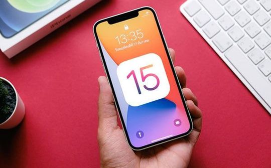 Người dùng iOS 15 không thể hạ cấp về iOS 14