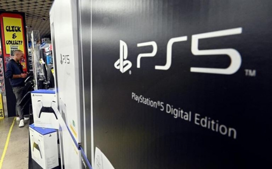 Sony cắt giảm sản xuất PlayStation 5