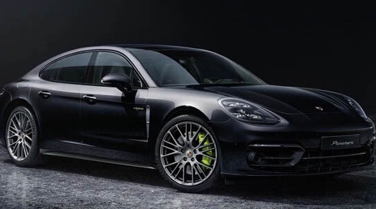 Porsche Panamera Platinum Edition 2022: Cải thiện sự sang chảnh
