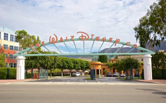 Tham vọng bành trướng thị trường của Walt Disney