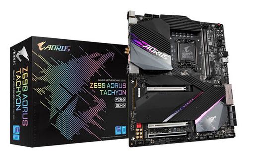 GIGABYTE trình làng Z690 AORUS TACHYON với CPU i9 12900K ở tần số siêu cao 8GHz