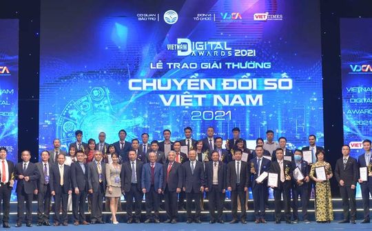 Hội Truyền thông số Việt Nam trao Giải thưởng Chuyển đổi số năm 2021