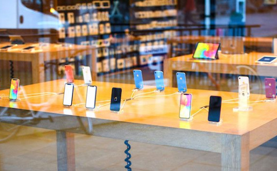 Thị trường smartphone Trung Quốc tiếp tục chịu áp lực