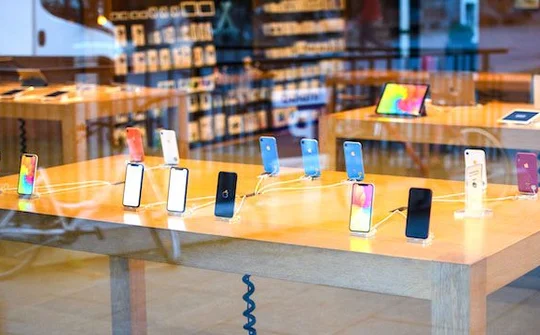 Thị trường smartphone Trung Quốc tiếp tục chịu áp lực