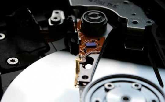 Sắp có ổ cứng dung lượng khủng 30 TB