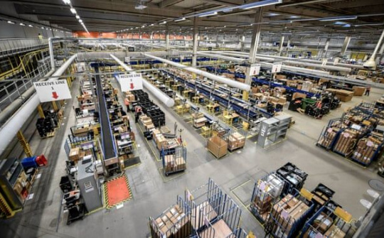 Amazon bị kiện vì không đảm bảo an toàn lao động 