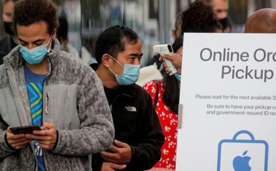 Apple đã vượt mặt Samsung để trở thành nhà sản xuất smartphone lớn nhất trên toàn thế giới