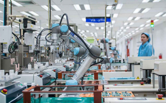 Cobots giúp đẩy lùi tai nạn lao động và hạn chế lây lan dịch bệnh 