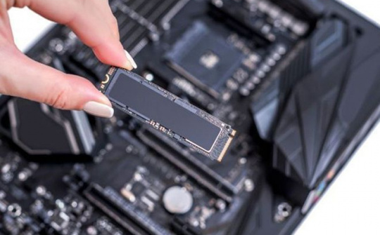 TrendForce: Giá SSD tăng mạnh cuối năm nay