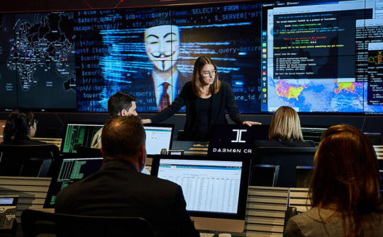 Năm 2020, các ngành liên quan tới Covid-19 bị tấn công gấp đôi 