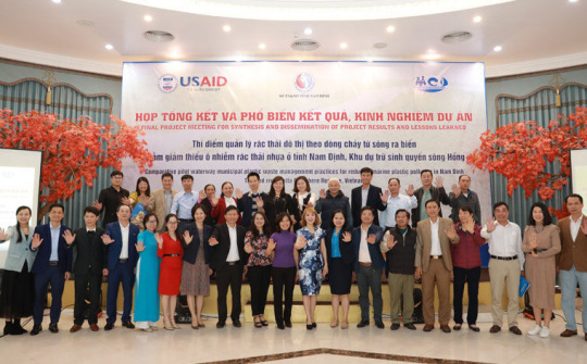 Thí điểm thành công mô hình hỗ trợ quản lý rác thải đô thị theo dòng chảy từ sông ra biển tại Nam Định