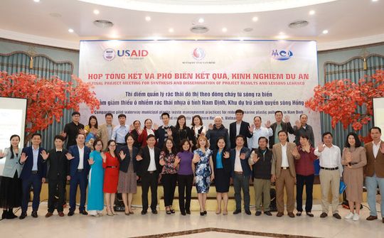 Thí điểm thành công mô hình hỗ trợ quản lý rác thải đô thị theo dòng chảy từ sông ra biển tại Nam Định