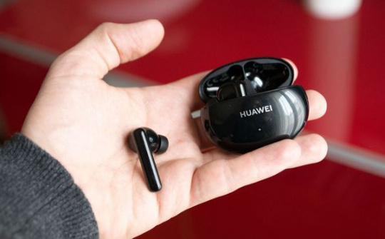 Tai nghe chống ồn chủ động Huawei FreeBuds 4i lên kệ tai Việt Nam, giá 1,99 triệu đồng