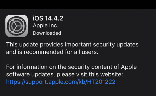 Apple vội vã tung ra bản cập nhật mới cho iPhone, iPad
