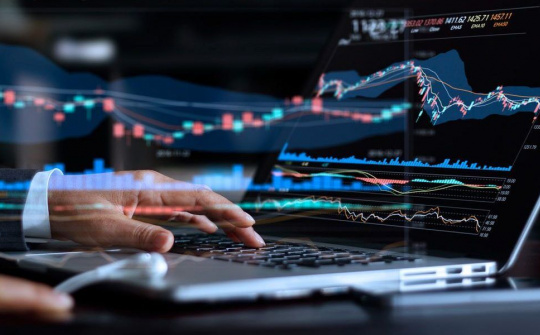 Thị trường tiền ‘ảo’ sôi động, cảnh báo rủi ro khó lường 