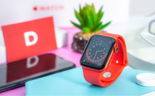 Apple Watch Series 6 đang có những động thái giảm giá bán