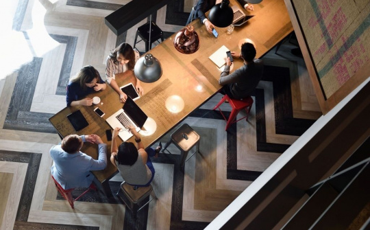 Startup và bài toán chọn "bà đỡ" - Công nghệ hay Vốn?