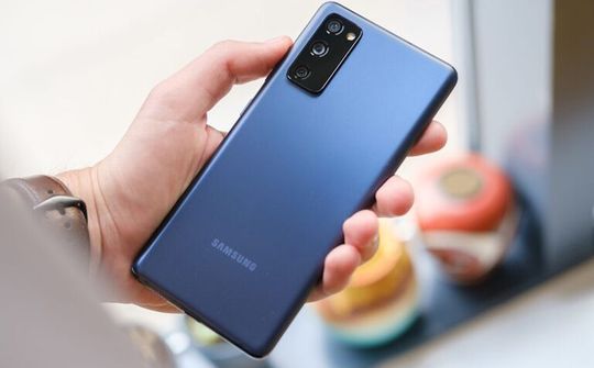 Galaxy S20 FE 4G thêm bản trang bị chip Snapdragon 