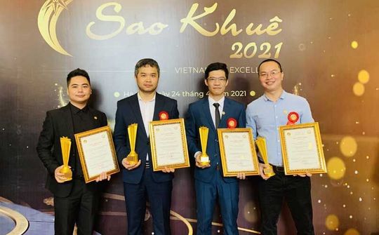 4 nền tảng thuộc hệ sinh thái số NOVAON đã được vinh danh tại Sao Khuê 2021 