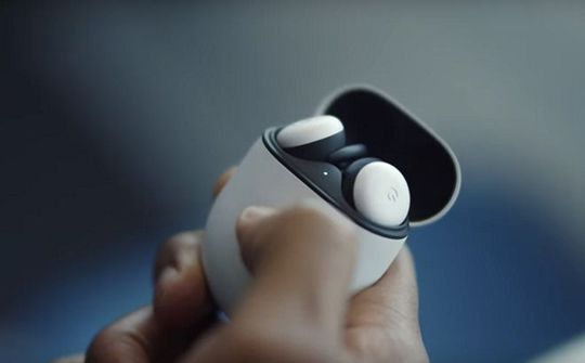 Tai nghe Pixel Buds trong tương lai sẽ hỗ trợ âm thanh không gian? 