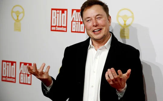 Chỉ một chữ trên Twitter, tỉ phú Elon Musk khiến Bitcoin rớt giá 8%