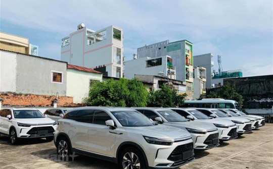 Lượng ô tô Trung Quốc bán vào Việt Nam tăng 480% trong 4 tháng đầu năm