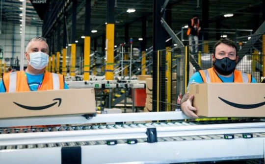 Amazon tuyển thêm 10.000 nhân viên ở Anh 