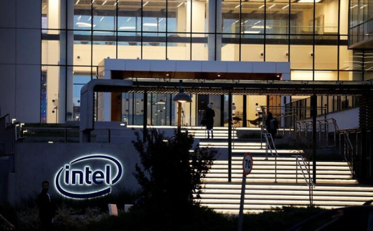 Intel đang nỗ lực lấy lại vị thế của mình trên lĩnh vực bán dẫn