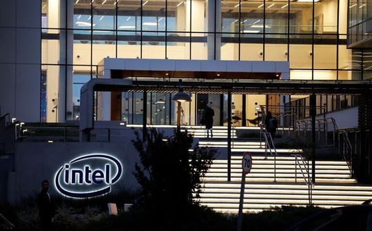 Intel đang nỗ lực lấy lại vị thế của mình trên lĩnh vực bán dẫn