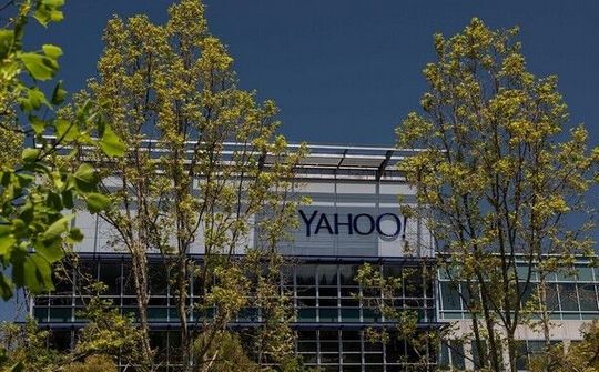 Yahoo và AOL lại bị rao bán