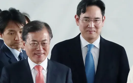 Thái tử đang ngồi tù của Samsung khiến Tổng thống Hàn Quốc tiến thoái lưỡng nan