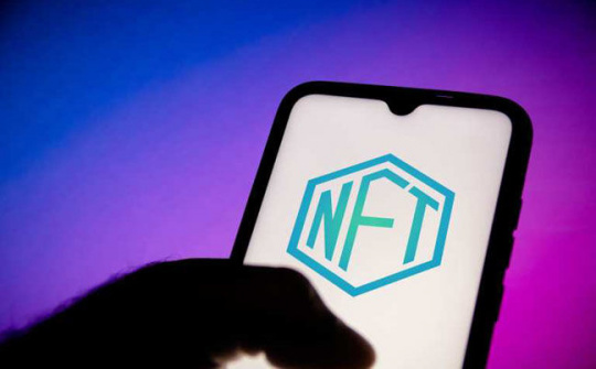 Coinbase cảnh báo về bong bóng NFT