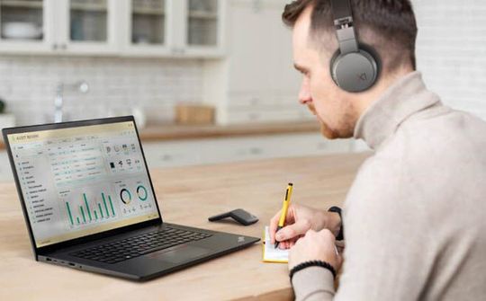 Khai phóng sức mạnh và năng suất làm việc với Lenovo ThinkPad và ThinkVision