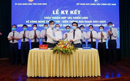 VNPT đồng hành cùng Nam Định triển khai chuyển đổi số
