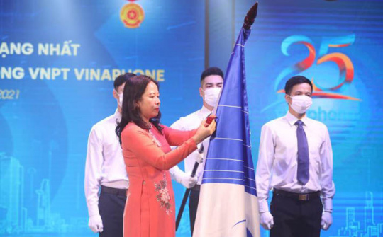 VinaPhone nhận Huân chương Lao động hạng Nhất 