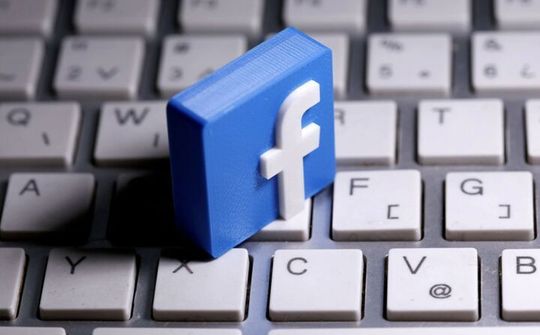 Vốn hoá Facebook lần đầu vượt ngưỡng 1 nghìn tỷ USD