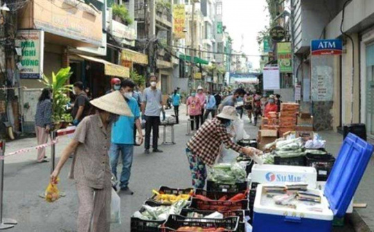 Shark Liên kêu gọi "Gói tình - Gửi nghĩa", chung tay ủng hộ Sài Gòn