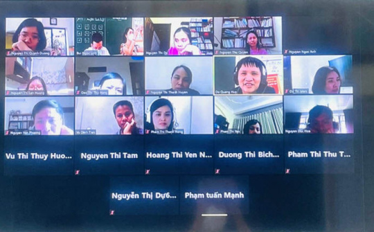 Trợ thủ số đặc biệt trong ‘năm học Covid’